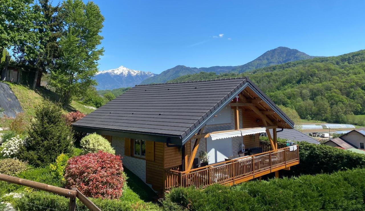 Chalet A La Campagne Coise-Saint-Jean-Pied-Gauthier Bagian luar foto